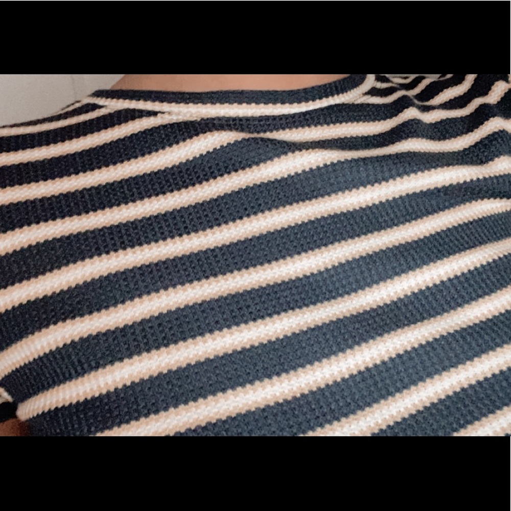 Ruffle T Shirt - Picture 2 of 4
